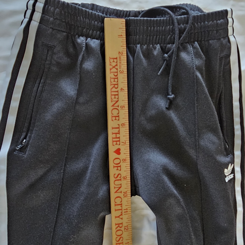 ❌️❌️SOLD❌️❌️Adidas Originals three stripe track jogger black pants women's XS - Picture 13 of 16